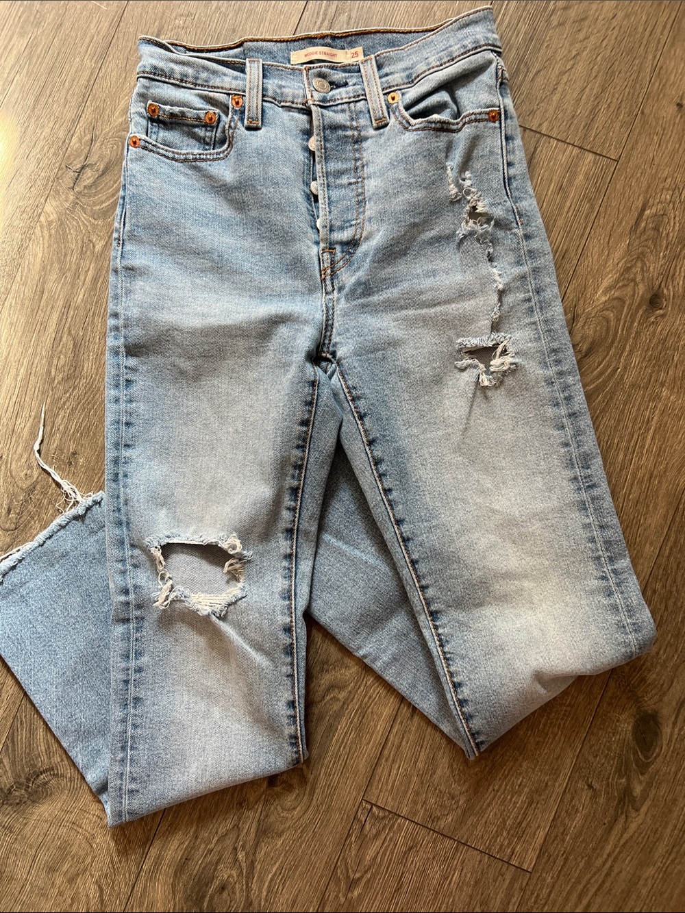 Light Blue Distressed jeans